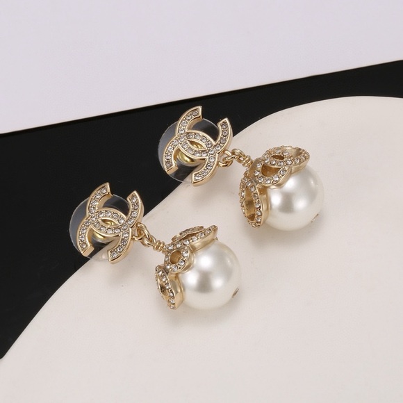 Chanel earrings - Picture 4 of 6